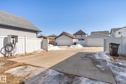5521 Stevens Crescent, Edmonton, AB - Outdoor