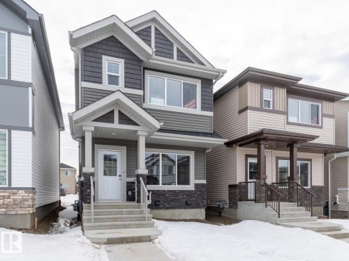 6237 175A Avenue, Edmonton, AB - Outdoor With Facade