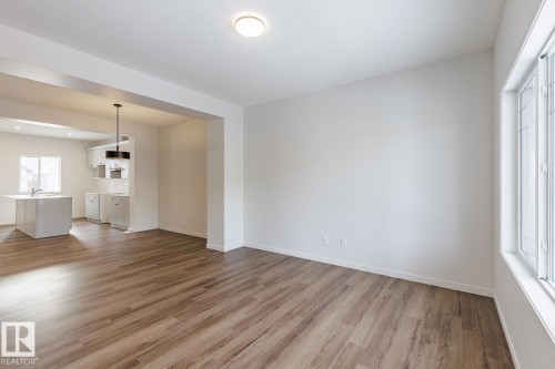 6237 175A Avenue, Edmonton, AB - Indoor Photo Showing Other Room