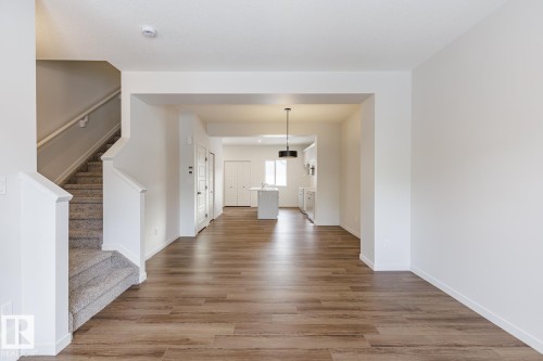 6237 175A Avenue, Edmonton, AB - Indoor Photo Showing Other Room