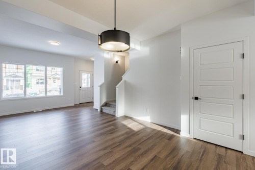 6237 175A Avenue, Edmonton, AB - Indoor Photo Showing Other Room