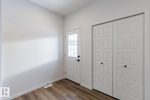 6237 175A Avenue, Edmonton, AB - Indoor Photo Showing Other Room