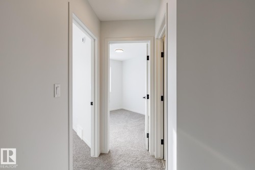 6237 175A Avenue, Edmonton, AB - Indoor Photo Showing Other Room