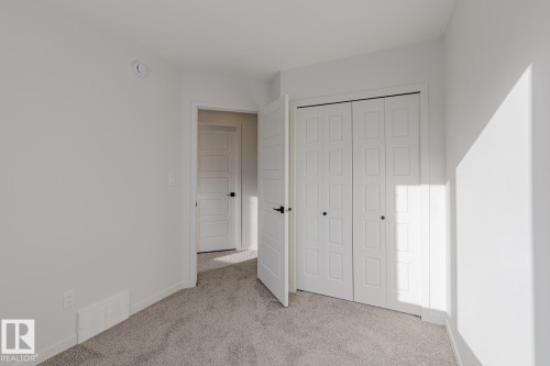 6237 175A Avenue, Edmonton, AB - Indoor