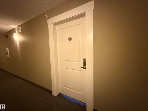 405 142 Ebbers Boulevard, Edmonton, AB - Indoor Photo Showing Other Room