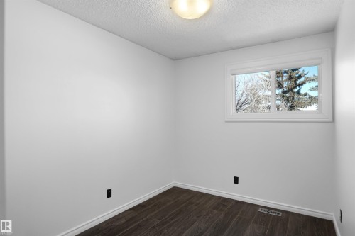 113 Habitat Crescent, Edmonton, AB - Indoor Photo Showing Other Room