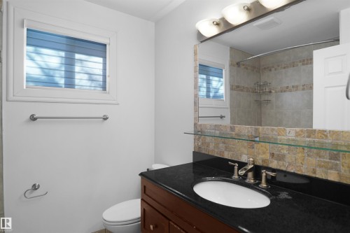 113 Habitat Crescent, Edmonton, AB - Indoor Photo Showing Bathroom