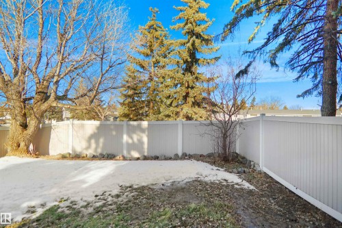 113 Habitat Crescent, Edmonton, AB - Outdoor