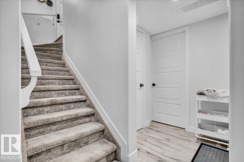 3024 200 Street, Edmonton, AB - Indoor Photo Showing Other Room