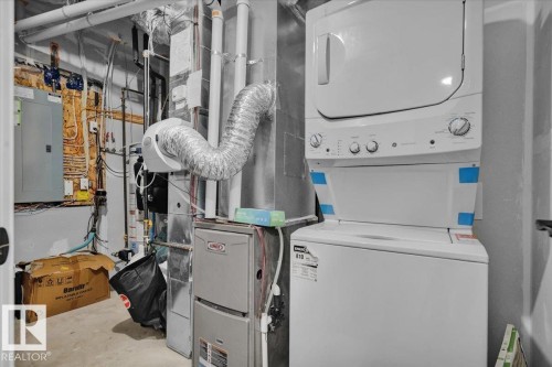 3024 200 Street, Edmonton, AB - Indoor Photo Showing Laundry Room