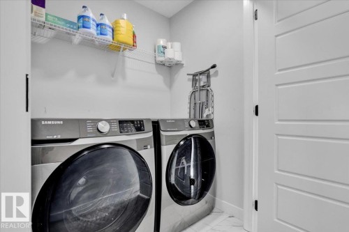 3024 200 Street, Edmonton, AB - Indoor Photo Showing Laundry Room
