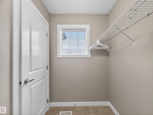 728 Secord Boulevard, Edmonton, AB - Indoor