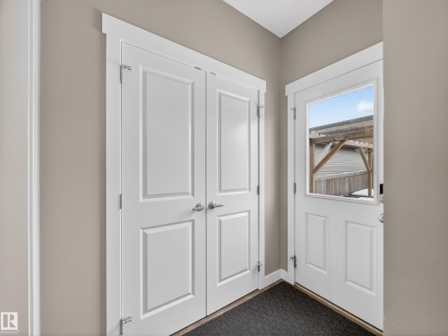 728 Secord Boulevard, Edmonton, AB - Indoor Photo Showing Other Room