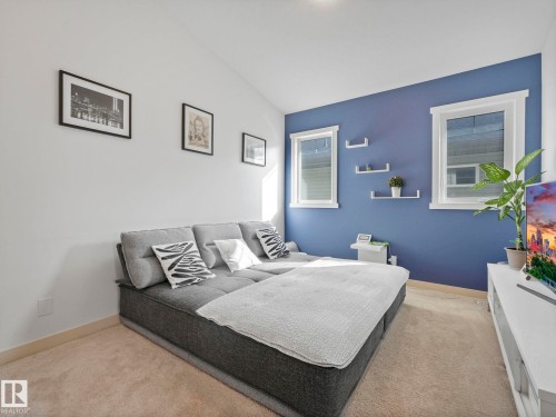 22522 98A Avenue, Edmonton, AB - Indoor Photo Showing Bedroom