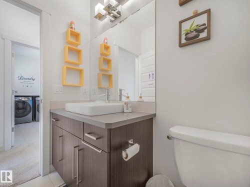 22522 98A Avenue, Edmonton, AB - Indoor Photo Showing Bathroom