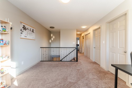 1945 Ainslie Link, Edmonton, AB - Indoor Photo Showing Other Room