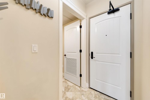 906 10142 111 Street, Edmonton, AB - Indoor Photo Showing Other Room