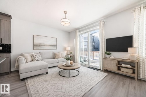 2282 Chokecherry Close Close, Edmonton, AB - Indoor Photo Showing Living Room