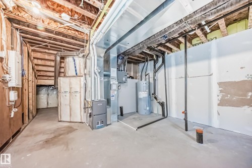 2282 Chokecherry Close Close, Edmonton, AB - Indoor Photo Showing Basement