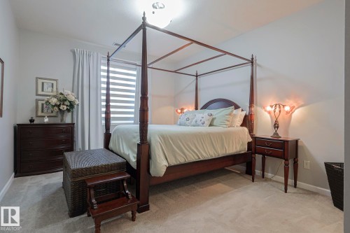 105 2503 Hanna Crescent, Edmonton, AB - Indoor Photo Showing Bedroom
