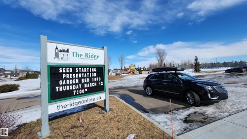 105 2503 Hanna Crescent, Edmonton, AB - Outdoor