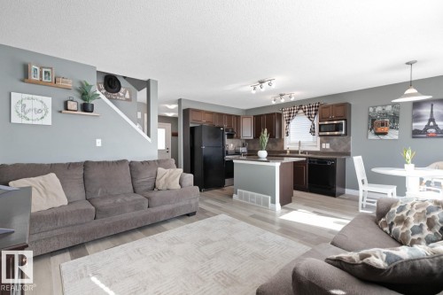 97 Keystone Crescent, Leduc, AB - Indoor Photo Showing Living Room