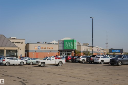 124 7909 71 Street, Edmonton, AB - Outdoor