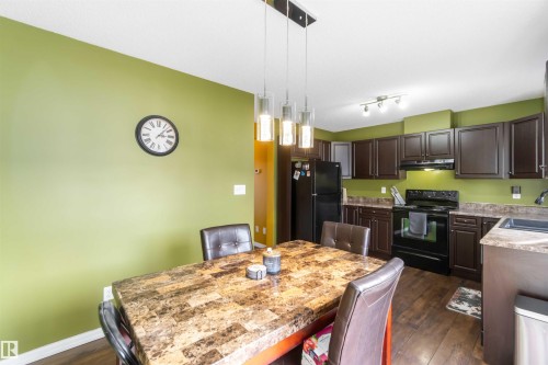 20 1404 Hermitage Road, Edmonton, AB - Indoor