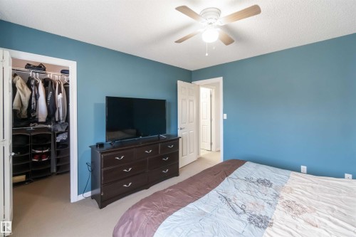 20 1404 Hermitage Road, Edmonton, AB - Indoor Photo Showing Bedroom
