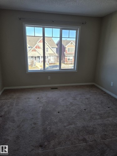 4705 Crabapple Run Run, Edmonton, AB - Indoor Photo Showing Other Room