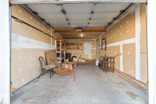 4927 19 Avenue, Edmonton, AB - Indoor Photo Showing Garage
