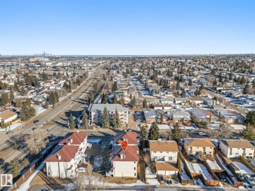 4927 19 Avenue, Edmonton, AB - Outdoor With View