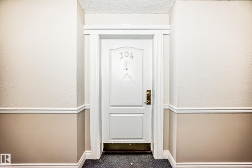 304 17150 94A Avenue, Edmonton, AB - Indoor Photo Showing Other Room