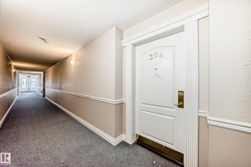 304 17150 94A Avenue, Edmonton, AB - Indoor Photo Showing Other Room