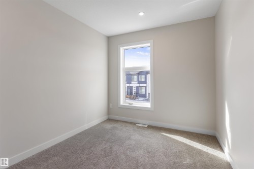 10011 162 Street, Edmonton, AB - Indoor Photo Showing Other Room