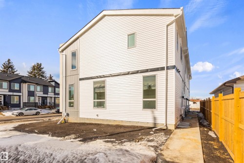 10011 162 Street, Edmonton, AB - Outdoor