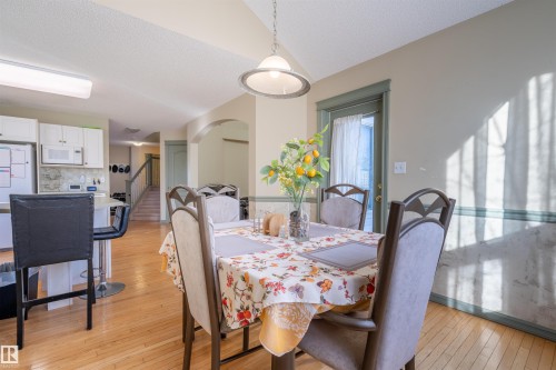 11813 12 Avenue, Edmonton, AB - Indoor Photo Showing Dining Room