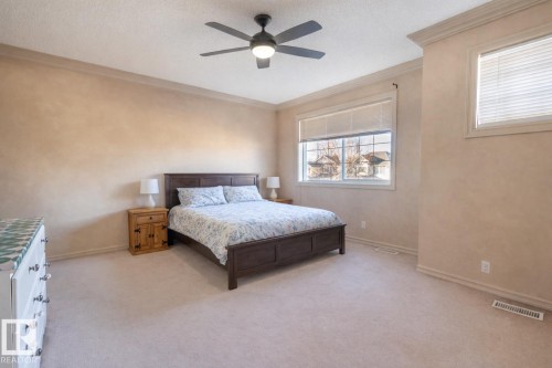 11813 12 Avenue, Edmonton, AB - Indoor Photo Showing Bedroom