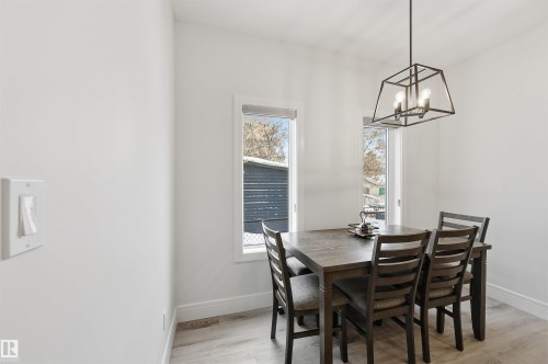 10909 151 Street, Edmonton, AB - Indoor Photo Showing Dining Room
