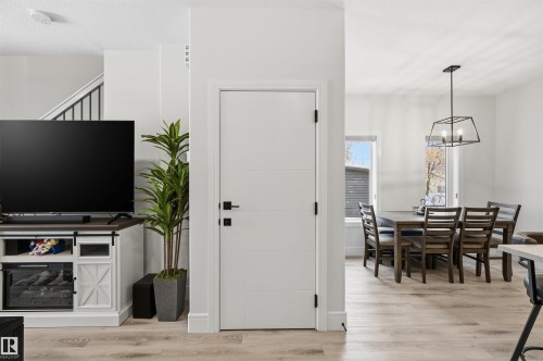 10909 151 Street, Edmonton, AB - Indoor Photo Showing Other Room