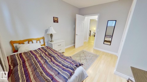 2036 Towne Centre Boulevard Nw, Edmonton, AB - Indoor Photo Showing Bedroom