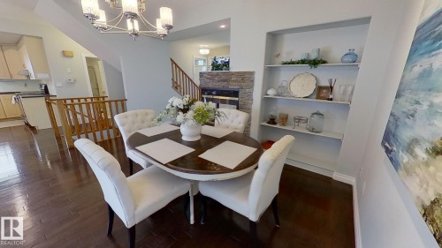 2036 Towne Centre Boulevard Nw, Edmonton, AB - Indoor Photo Showing Dining Room