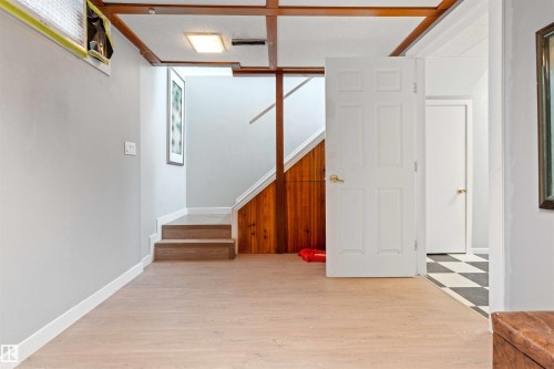 12127 152A Avenue, Edmonton, AB - Indoor Photo Showing Other Room