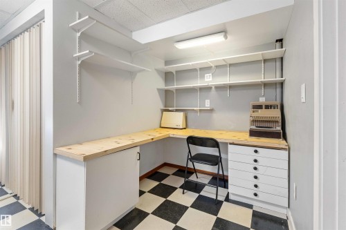 12127 152A Avenue, Edmonton, AB - Indoor With Storage