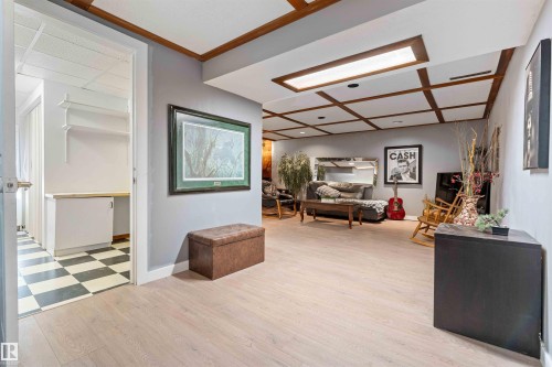 12127 152A Avenue, Edmonton, AB - Indoor Photo Showing Other Room