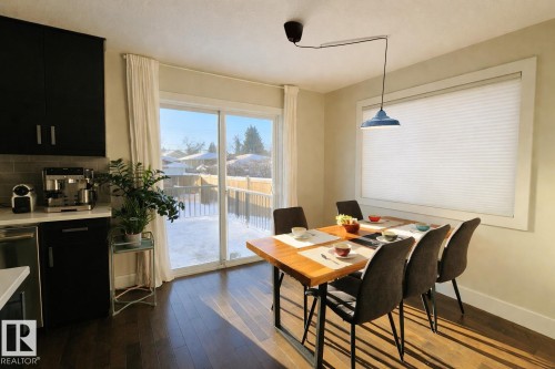 10433 70 Avenue, Edmonton, AB - Indoor Photo Showing Other Room