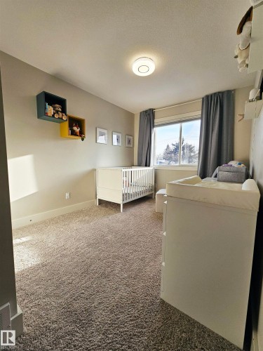 10433 70 Avenue, Edmonton, AB - Indoor