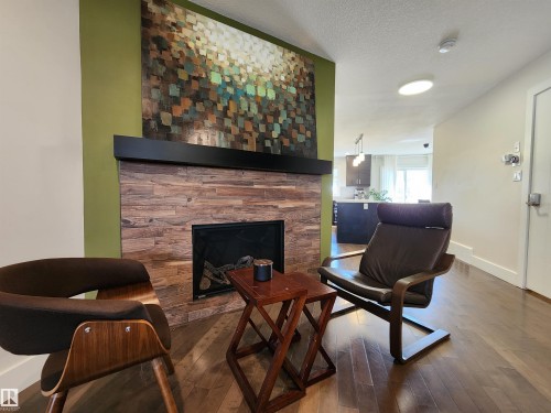 10433 70 Avenue, Edmonton, AB - Indoor With Fireplace