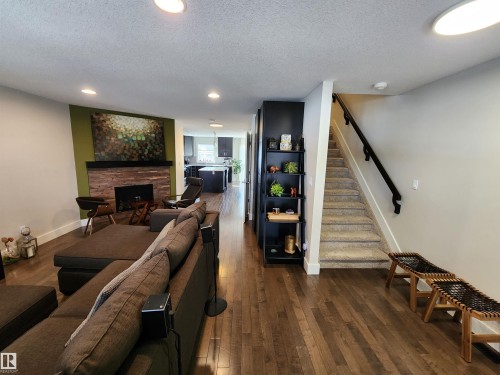 10433 70 Avenue, Edmonton, AB - Indoor With Fireplace