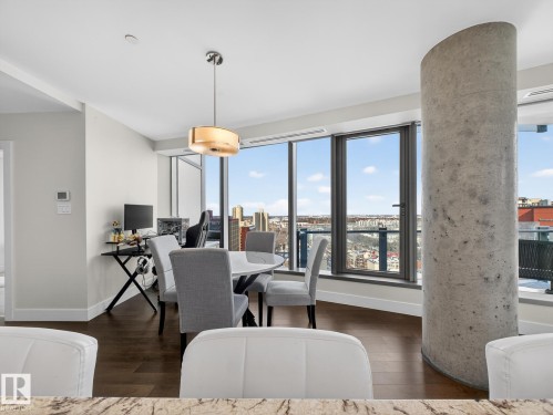 1401 11969 Jasper Avenue, Edmonton, AB - Indoor